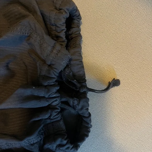 Lululemon Dance Studio Black LINED Women'sSz 6 Mid- Rise Pants - Picture 10 of 10